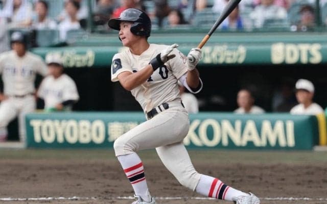14年ぶり夏甲子園の東洋大姫路が初戦突破！頼れるクリーンアップの一打で終盤に勝ち越し！投げてはエース右腕が9回3失点完投！【25年夏甲子園】