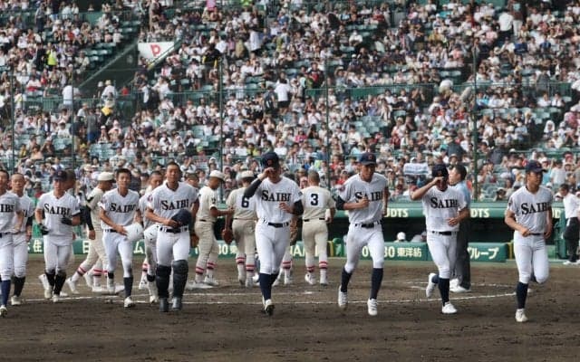 済美は4年ぶりの愛媛県勢初戦突破ならず、エース右腕が好救援も終盤に勝ち越し許す【25年夏甲子園】