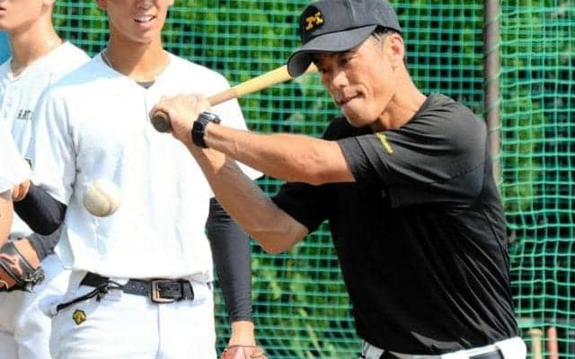 「自分たちで考え、表現を」　松商の松宗監督、就任3年で甲子園へ