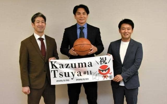 両耳に補聴器　バスケ日本代表の津屋選手「突き進めば壁越えられる」