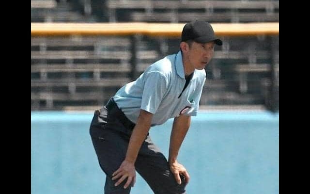 甲子園で審判　静岡・掛川の会社員、石山和彦さんが憧れの大舞台
