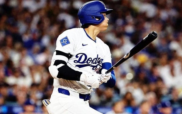 大谷翔平、44試合ぶり“猛打賞”　ド軍はカーショーが今季6勝目　シャーザーとの“通算3000奪三振”対決制す