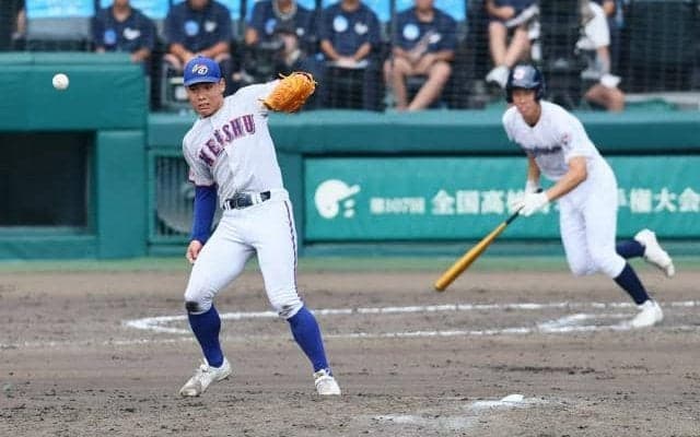 似合わない「1」、仲間のために全力の112球　明秀日立・中岡投手