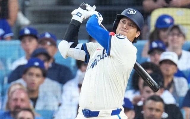 大谷翔平、3年連続4度目の40号到達　トップに1本差…確信弾に本拠地熱狂、年55本ペース