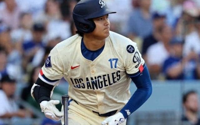 二刀流の再起シーズンに“当たり前の”年間40号到達　大谷翔平の節目HRに米記者も愕然「3年連続のMVPも確実」