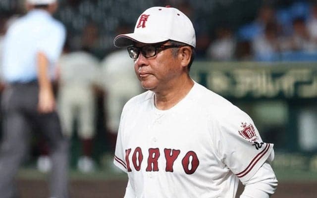 甲子園辞退の広陵、中井監督は辞任なしも「当面、指導を控える」　決議には加わらず