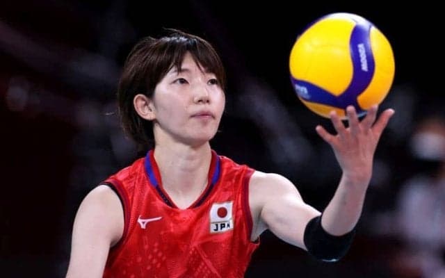 「日々ぽこぽこと動く小さな命にすでに愛おしさと癒しを…」　元バレーボール女子日本代表・石井優希さんが第1子妊娠を発表