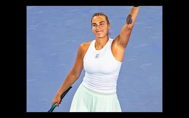  世界1位 ブレークポイント12本凌ぐ 