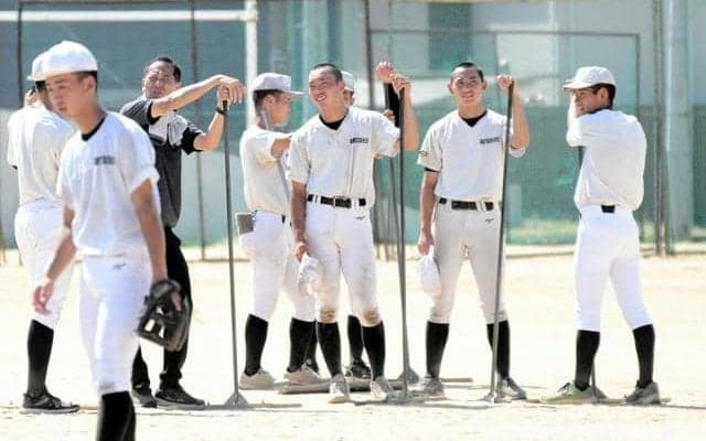 メンバー外の部員19人、サポート役で奮闘　松商学園