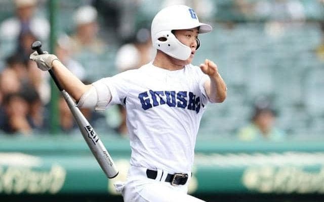 「人と違うところ武器に」　左手の指が少ない県岐阜商・横山が適時打