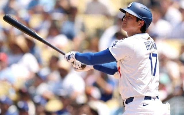 泳がされても特大弾…8月打率4割超えで量産体制の大谷翔平に敵解説も脱帽「野球界で最も打ち取りにくい打者だ」