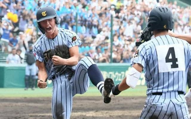 東海大熊本星翔、積極的な打撃で得点　北海は守備の乱れが響く