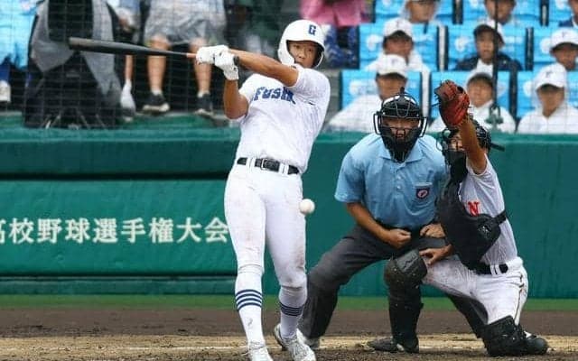 祖父・父の期待に応える一振り　「県岐阜商一家」の４番・坂口選手