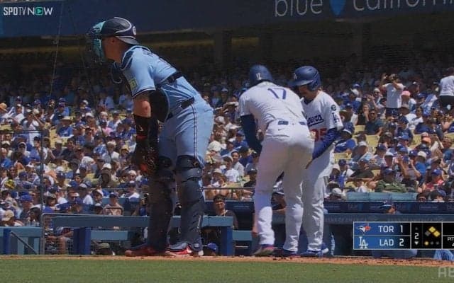 「マジでバリーボンズやんけ」もう勝負したくない！？大谷翔平への“早すぎる申告敬遠”に「はやすぎだろ」「私が監督でも歩かせるかも…」反響続々