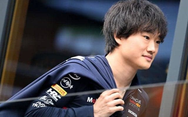 「2026年はハジャーとフェルスタッペン」角田裕毅、やはり来季残留は絶望的か　仏メディアが見解「トップチーム定着は容易ではない」