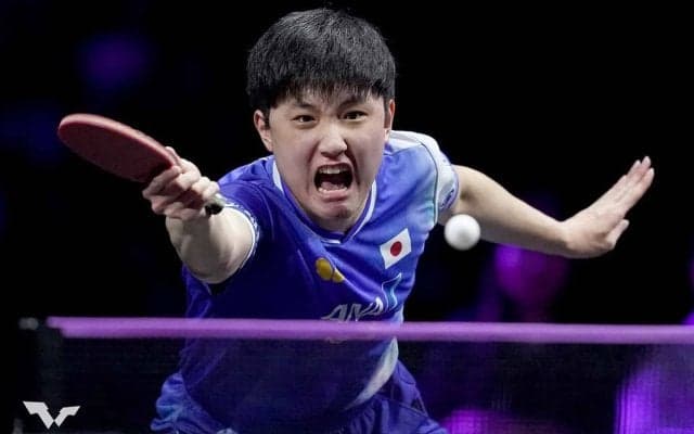 張本智和、世界2位の王楚欽を衝撃撃破で地元大会V　実った戦術変更で栄冠掴むも「これからも勝ち続けないといけない」【WTTチャンピオンズ横浜】