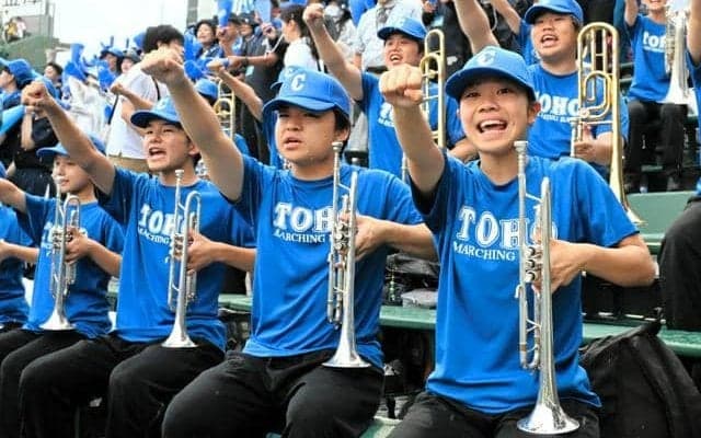 「戦闘開始」で観客も一体に　東邦マーチング部が豊橋中央を友情応援