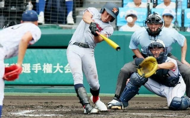 京都国際が巧みに攻めて6得点　健大高崎は相手投手の緩急に苦しむ