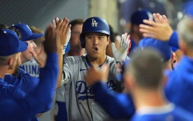 大谷翔平は「避けられない」　土壇場9回の衝撃43号にLAメディア最敬礼「MVPだ」