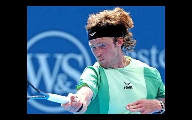  3時間半死闘制し逆転勝ちで16強 