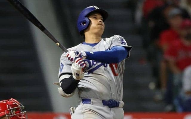 「野球界最高の選手だ」大谷翔平が4戦連発の43号ソロに地元記者、メディアも熱狂 三重殺を「個人的なものとして受け止めた」