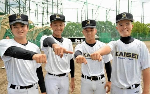 対戦相手の情報集め分析　開星のデータ班、勝利に貢献　2回戦も