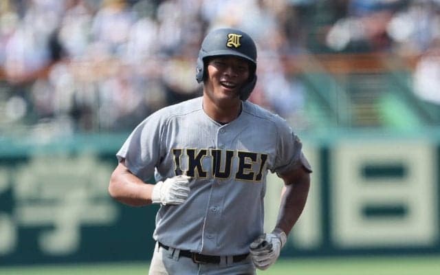 「人生で一番嬉しいホームラン」仙台育英のプロ注目スラッガーが特大弾！地方大会不調も聖地で目覚めの一発！！【25年夏甲子園】