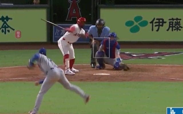 見えない…！？ 大谷翔平、“消える魔球”に打者ドン引き「ここで使うのか！」急落下する“伝家の宝刀”スプリットにマン振り三振「打てるわけない」