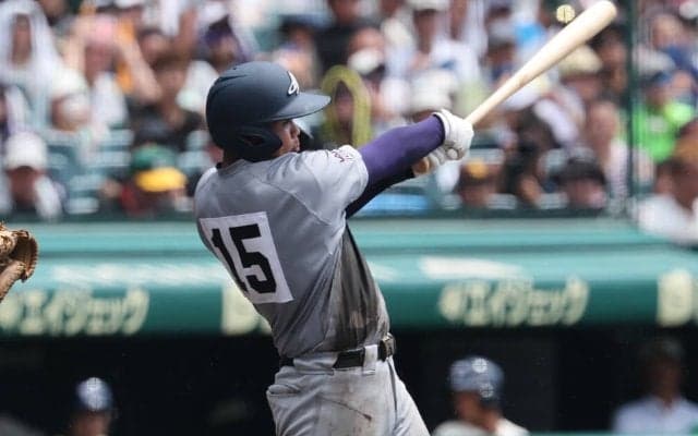 花巻東・古城は試合後に号泣、終盤怒涛の追い上げも実らずチームは2回戦敗退【25年夏甲子園】