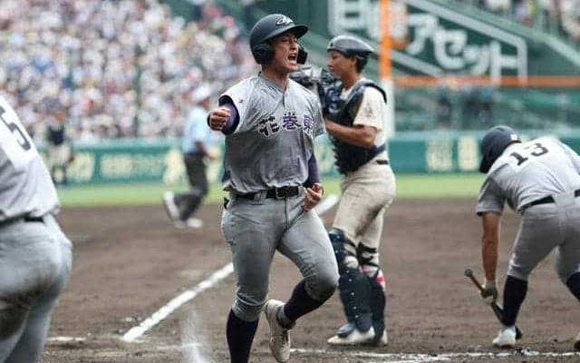 素振り1千回の仲間と成長した夏　花巻東、反撃起点打の高橋選手