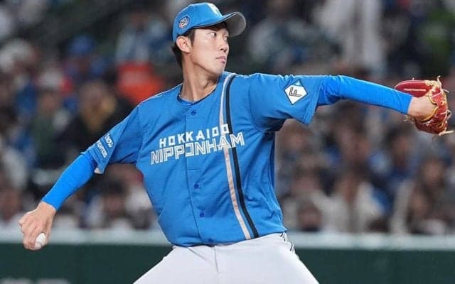 日本ハムに現れた155キロの“秘密兵器”　専門家も驚いた剛球「軽くシュッと投げている」