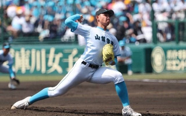 山梨学院の超大型右腕は完成度も高い！ストライク先行の投球で6回途中、わずか58球、無失点の快投