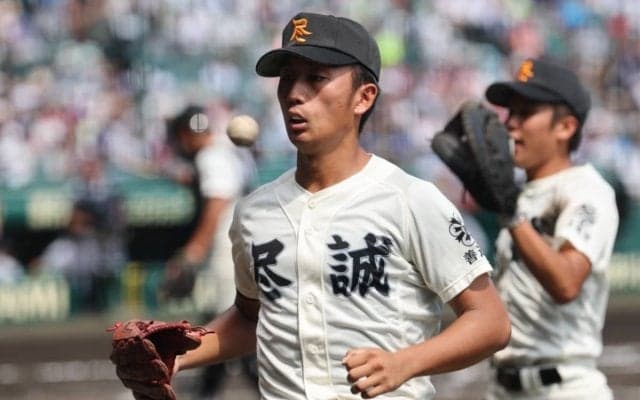 「全国の舞台でも戦えたことは自信になった」尽誠学園の左腕エースが京都国際を最後まで苦しめる！卒業後は「大学で日本一を狙いたい」【25年夏甲子園】