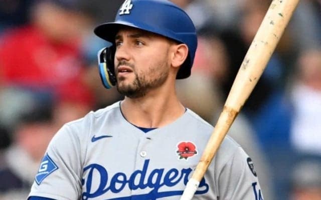 「明らかに無益」“貢献度マイナス”の年俸25億円男を米糾弾！　「契約放棄にかけられる候補」と嘆きの声