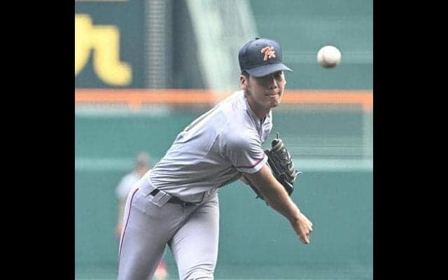 32年前に優勝した父に支えられ　粘投した京都国際・先発の酒谷投手