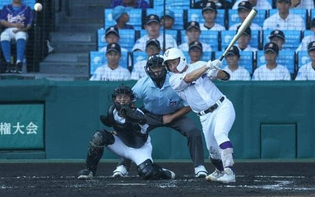 チーム最多の3安打に好捕　「関一らしさ」体現　関東第一・藤江選手