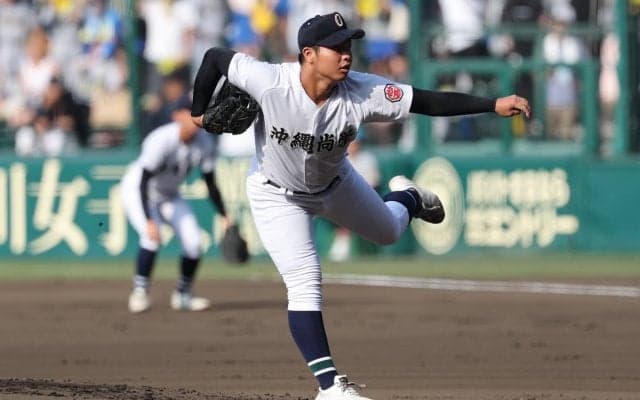 沖縄尚学・末吉が今大会初失点、2死から仙台育英の4番に先制打許す【25年夏甲子園】
