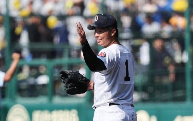 沖縄尚学が壮絶死闘制して8強進出！怪物2年生・末吉が意地の11回169球完投！仙台育英を延長タイブレークで下す！【25年夏甲子園】