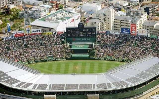 高校球児の夢舞台に観客ぎっしり　阪神甲子園球場では熱戦続く