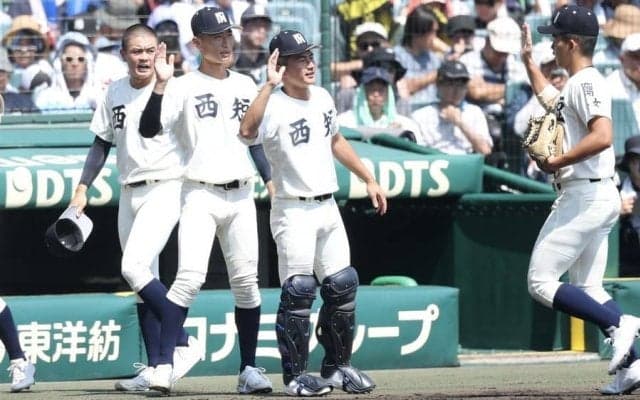 甲子園でまさかの懇願「早く打たないで」　鳴り響く“神曲”に大興奮「好き！」