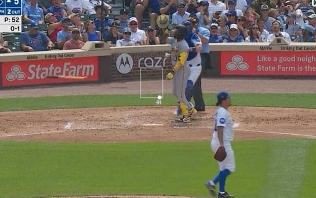 やってらんねえ！ 今永昇太に“打者イライラ”「お手上げだな」手が出ない見逃し三振→バットとヘルメットをぶん投げる「コントロール神がかってる」