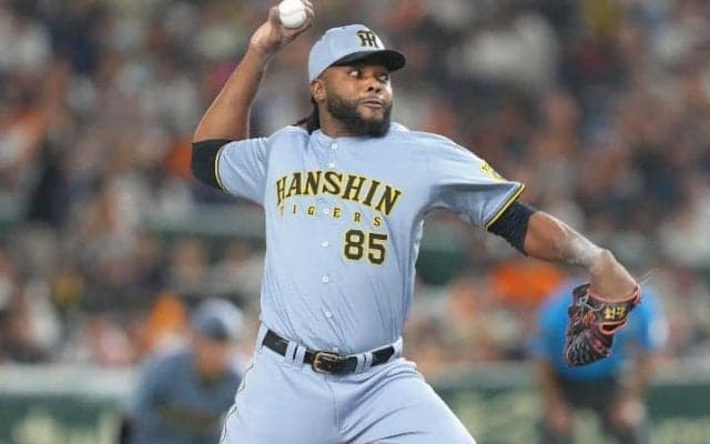 阪神37歳助っ人右腕は「最高にお買い得では？」年俸1500万円の驚愕、2ホールド目をマーク「安定感、半端ない」