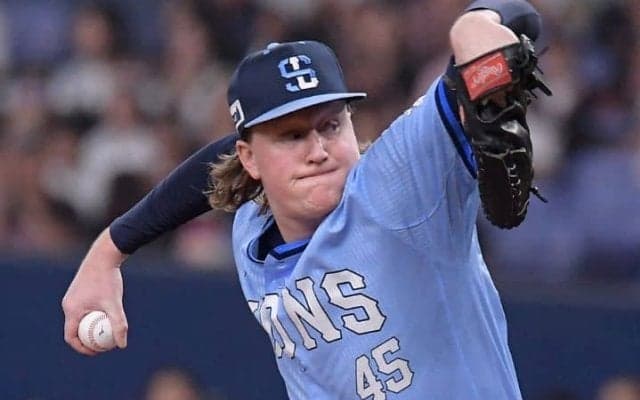 「フロントの皆さんに感謝」西武が新助っ人右腕との来季契約更新を発表　驚愕の「14.11」に「優先順位第一」「来季も頼みます」