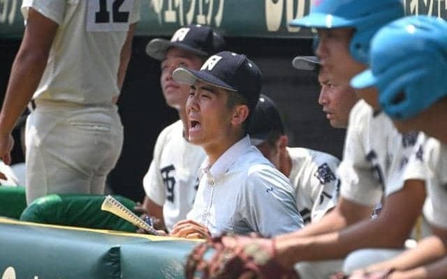 主将の「小川」とともに　勝利へ声かけ　西短付記録員の小川遥大さん