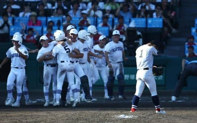 伝統校同士の熱戦　県岐阜商・横浜の選手たちが試合後に語った言葉