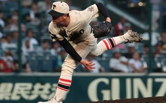 沖縄尚学が序盤の得点を守りきる　東洋大姫路は好機生かせず