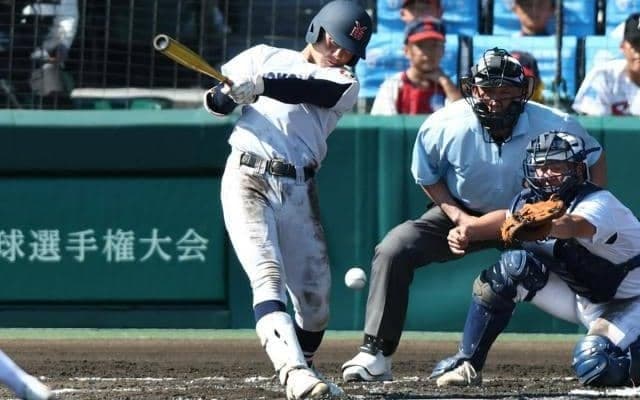「春夏連覇」思いを継ぐ　2年生のレギュラー　横浜・池田聖摩遊撃手