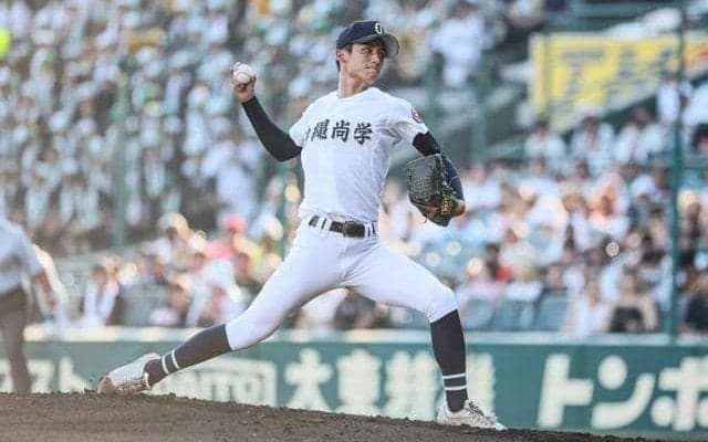 「弱気はダメ」沖縄尚学の2年生リレー、果敢に攻めて被安打5