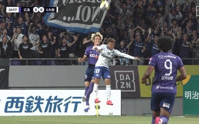「佐々木翔ごめんやで」ガンバFW、競り合い時の“顔面肘打ち”→イエローカードで身内サポから厳しい声「相手の怪我だけは気をつけて」