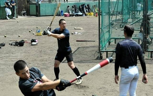 準決勝の舞台へ山梨学院　吉田監督、沖縄尚学と「戦ってみたかった」